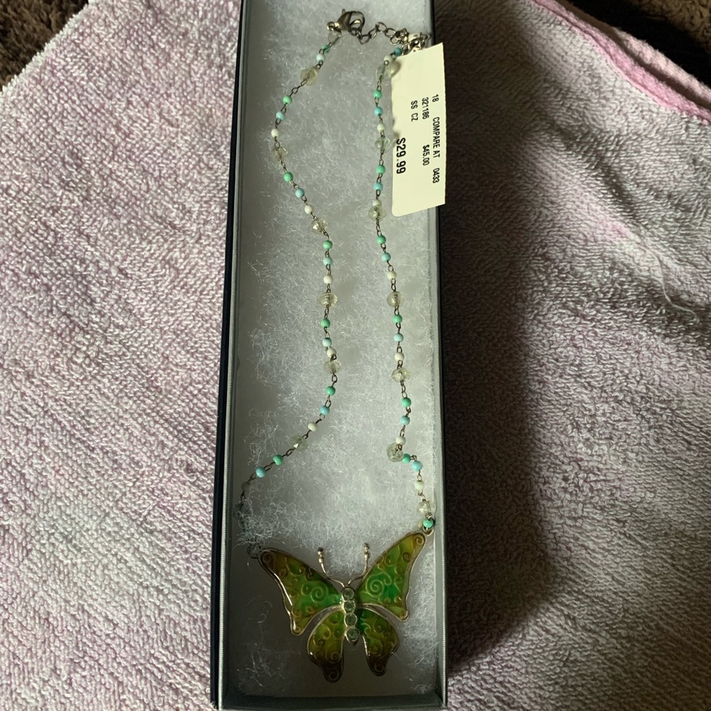 BUTTERFLY BEADED NECKLACE